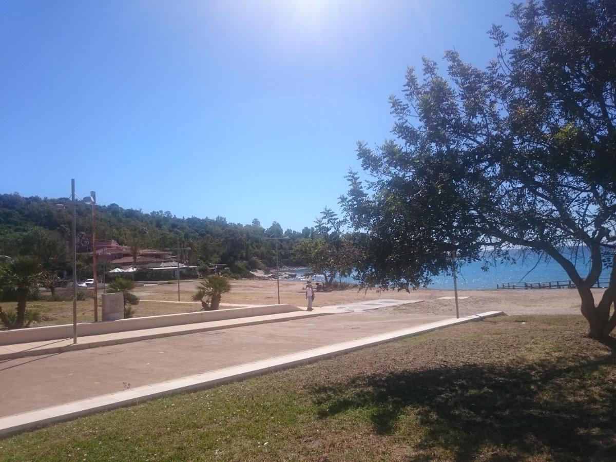 Апартаменты Un Po Di Relax A Pochi Passi Dal Mare! Арбатакс Экстерьер фото