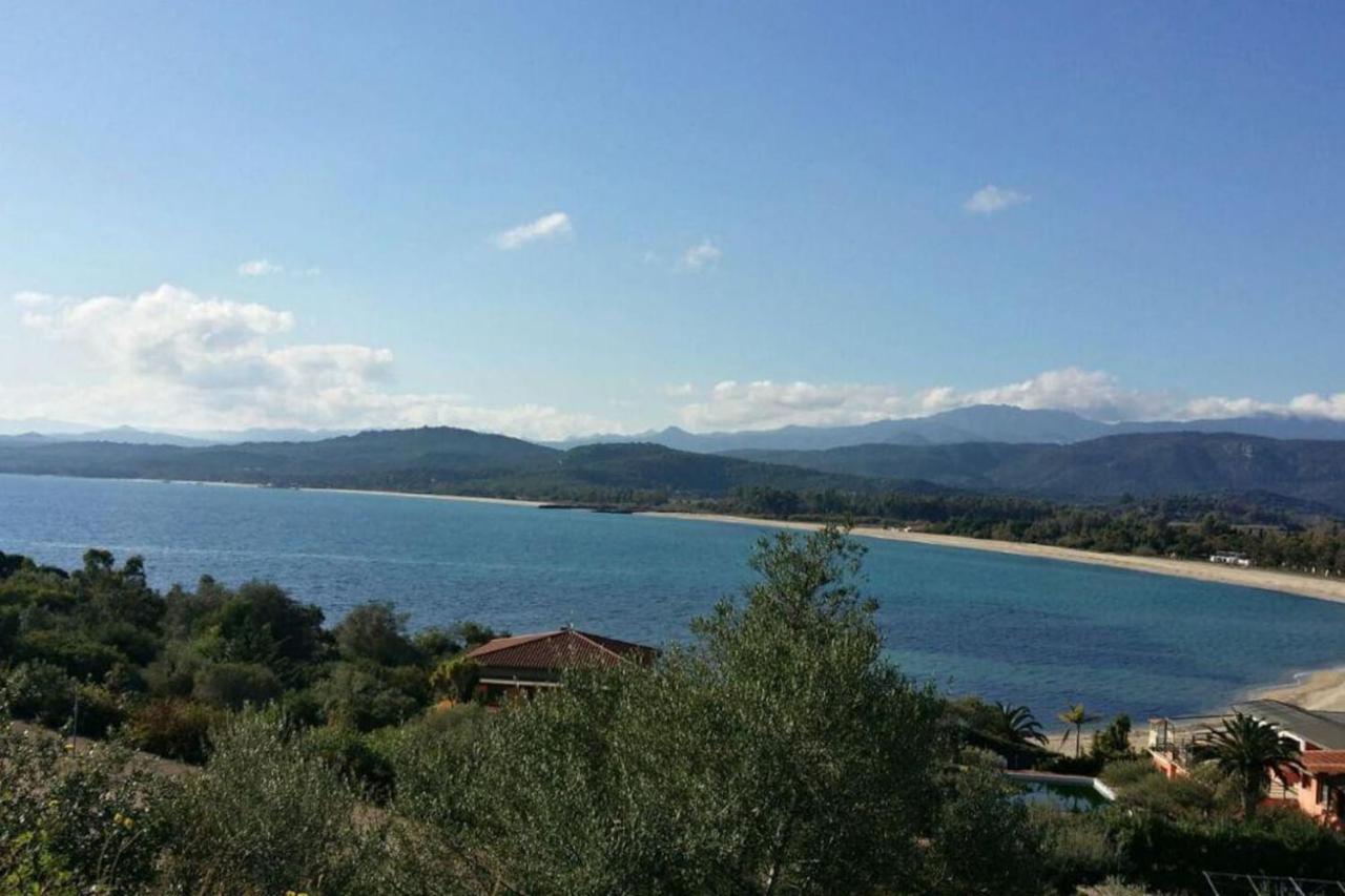 Апартаменты Un Po Di Relax A Pochi Passi Dal Mare! Арбатакс Экстерьер фото